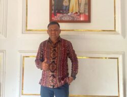 Masyarakat NTT Diminta Bijak Menilai, Gubernur NTT Catat Keluhan Warga Lewat HP Saat Kunjungan Wapres