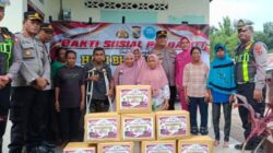 Kapolres Ende Tebar Kepedulian, Purnawirawan dan Penyandang Disabilitas Terima Bantuan Sosial
